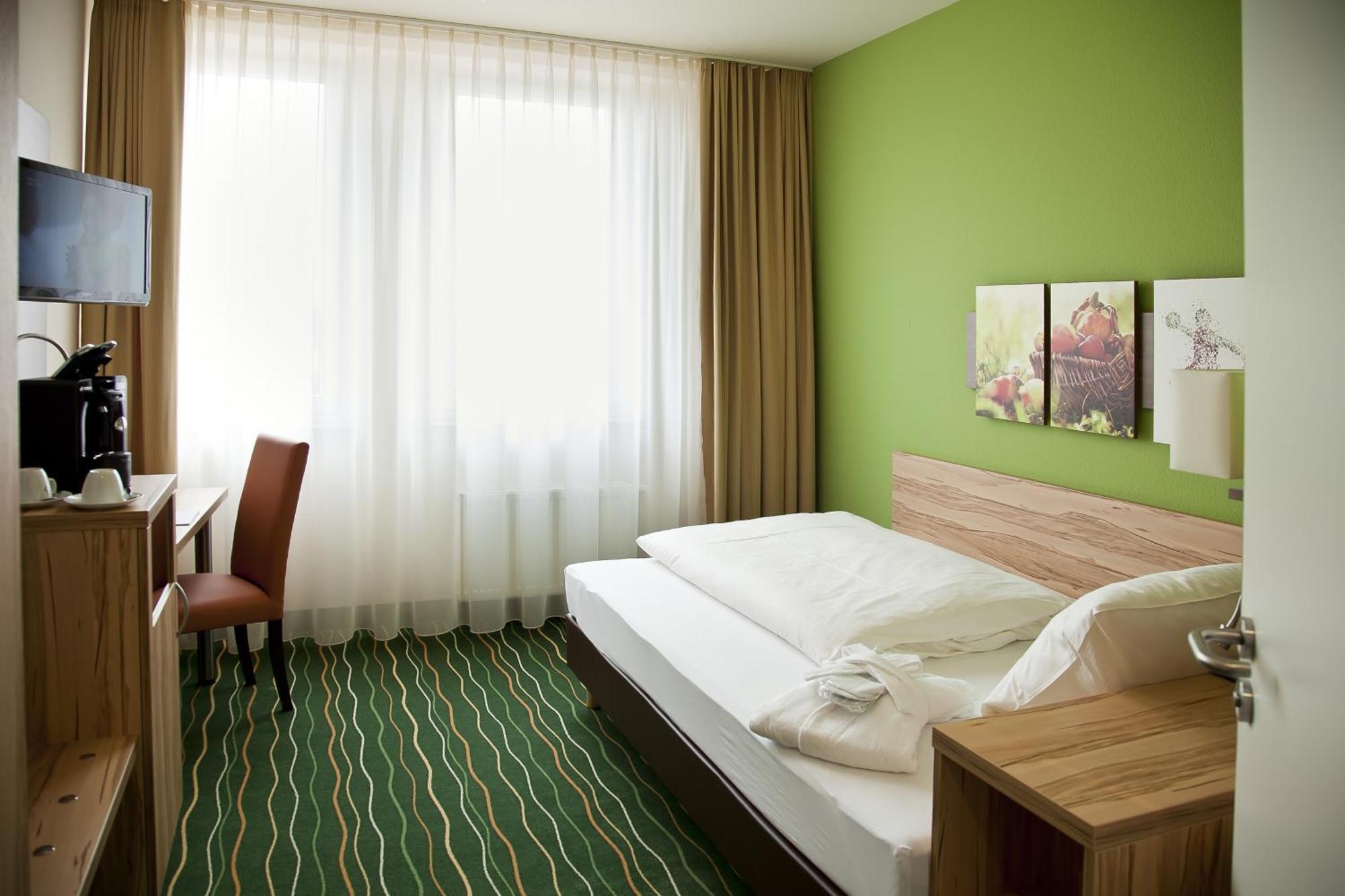 Business & Conference Sporthotel Großwallstadt חדר תמונה