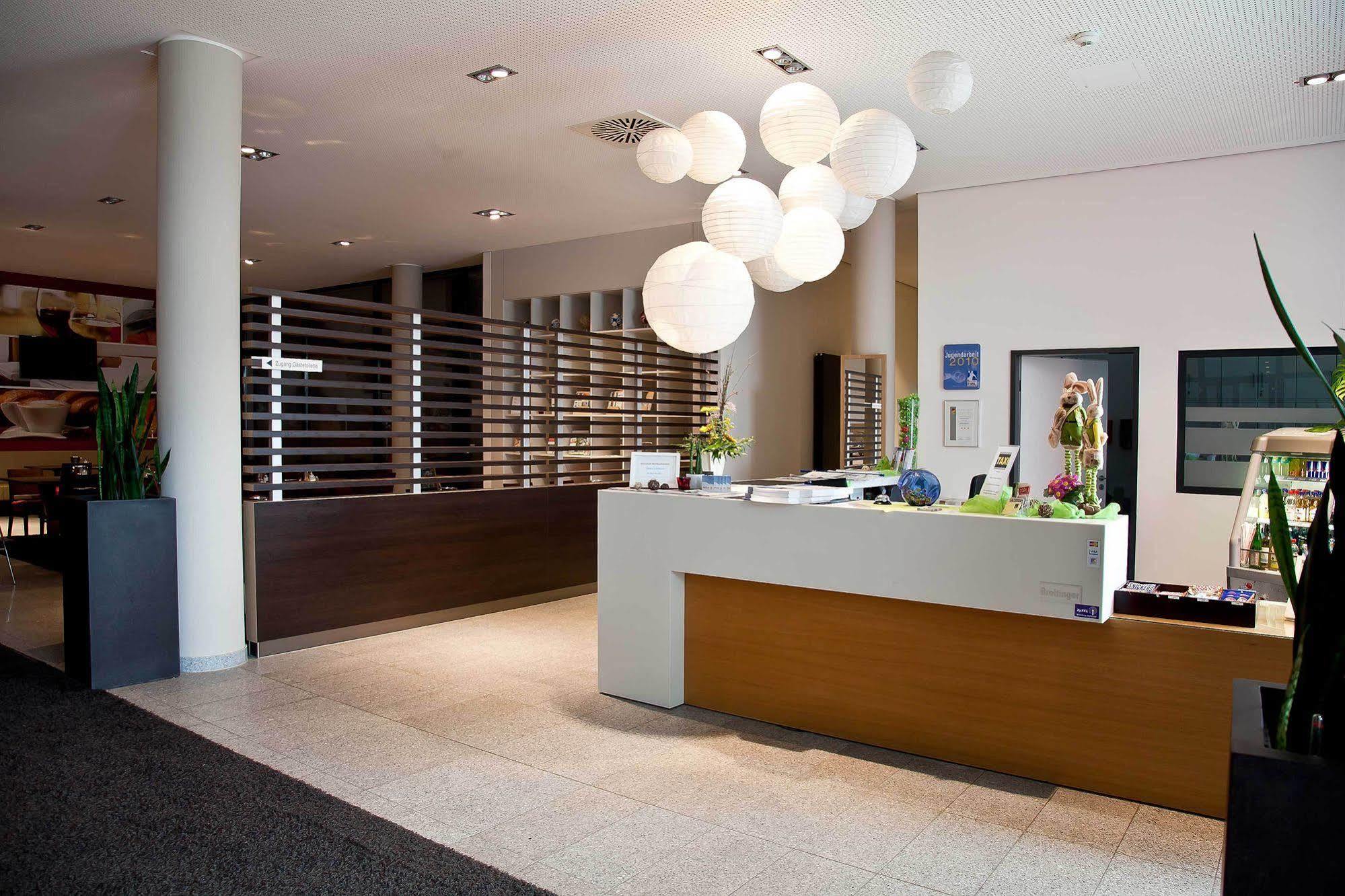 Business & Conference Sporthotel Großwallstadt מראה חיצוני תמונה